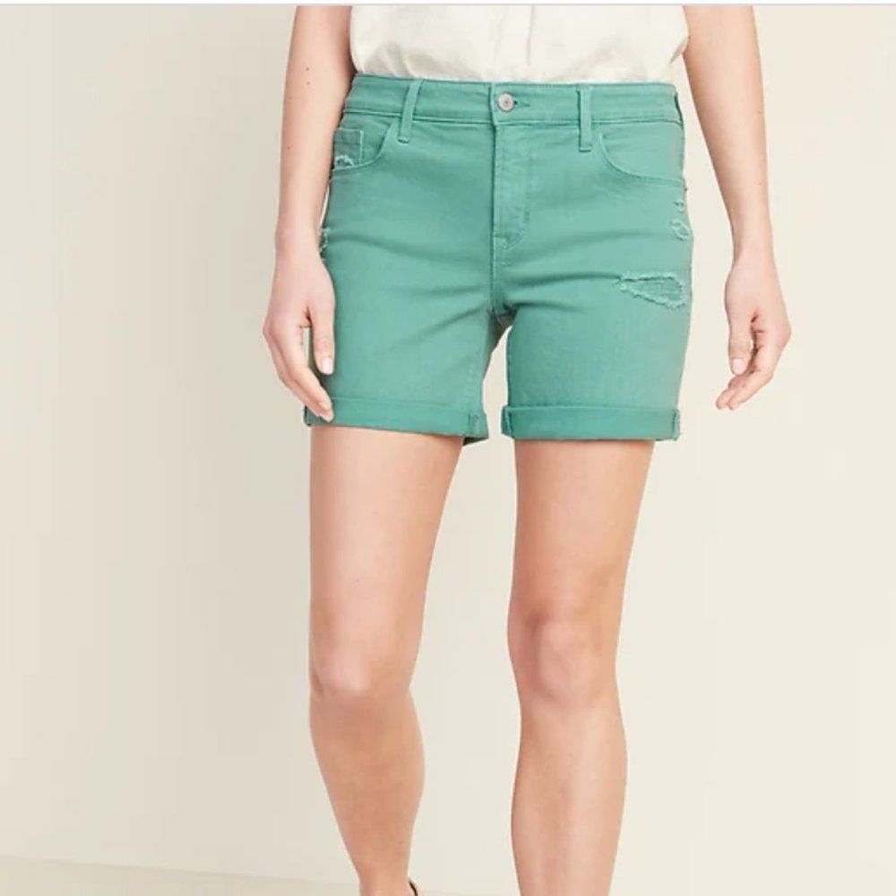NWT ON Mid-Rise Distressed Green-Color Jean Shorts -- 5-inch inseam